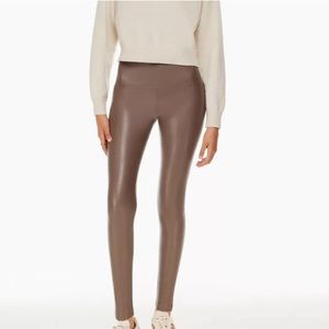 NWOT Aritzia Wilfred Daria High Waisted Leather Leggings
